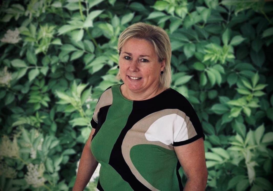 Sandra Simon.jpg